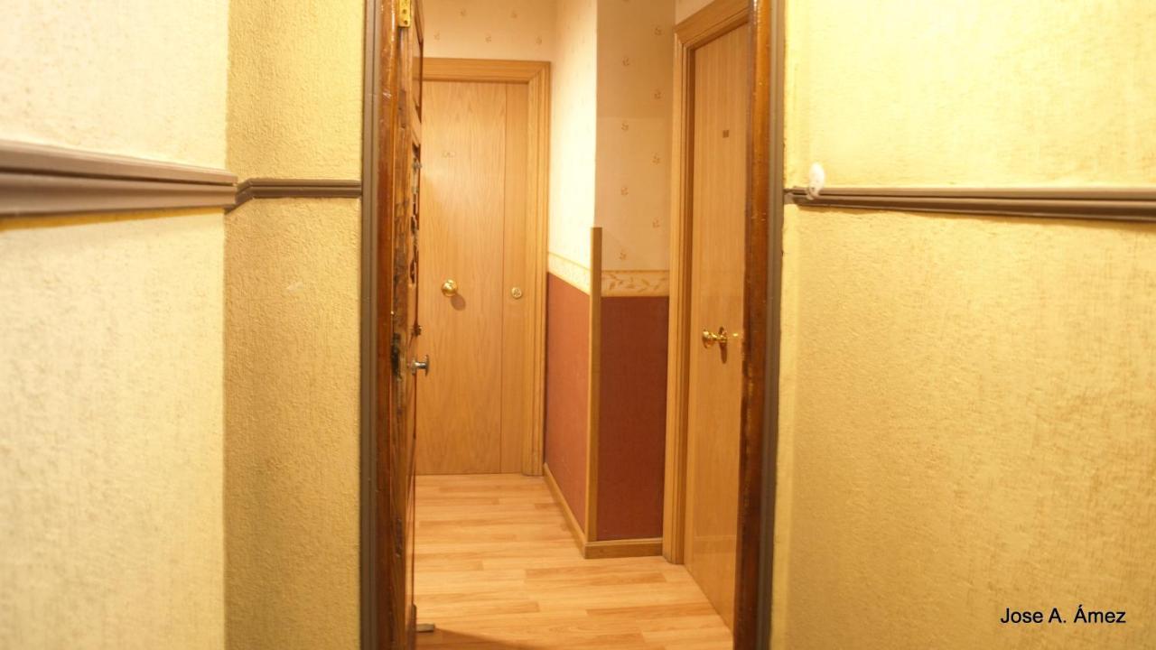 Hostal Orejas Леон Екстер'єр фото